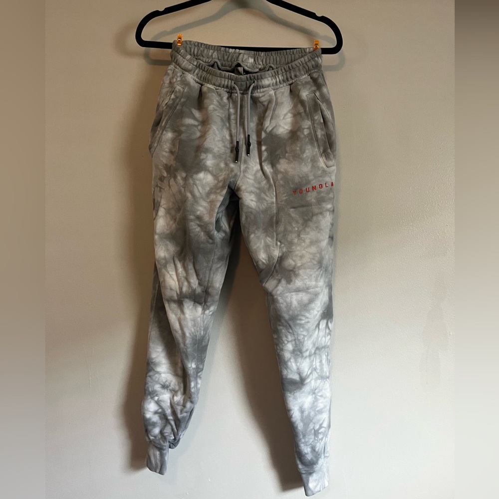 Young LA sweats